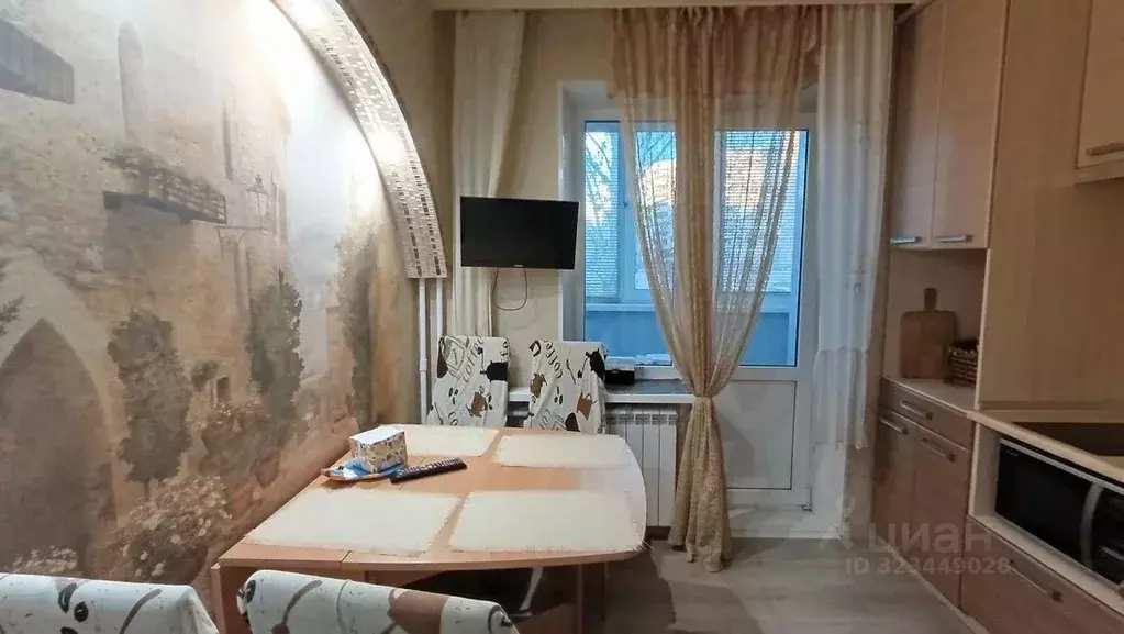 3-к кв. Ханты-Мансийский АО, Нефтеюганск 14-й мкр, 49 (64.0 м) - Фото 1