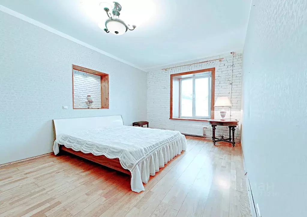 3-к кв. Санкт-Петербург Миллионная ул., 23 (85.0 м) - Фото 0