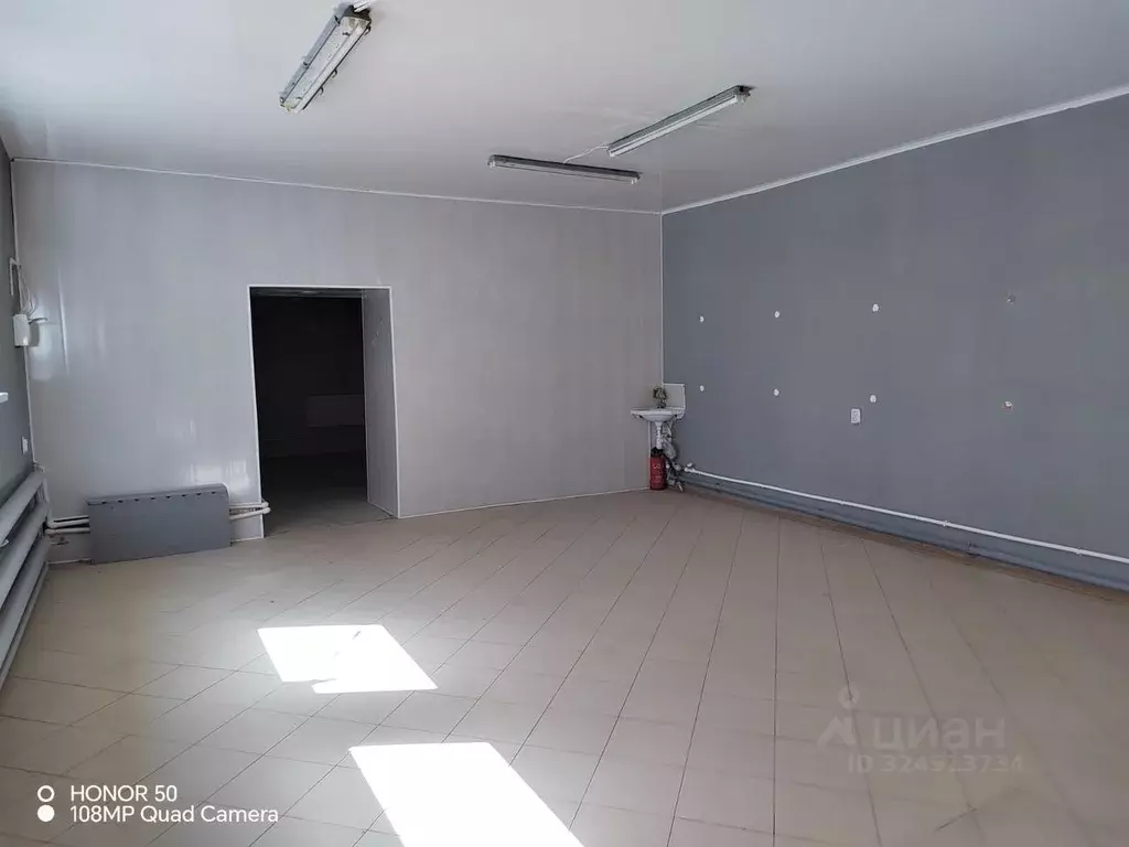 Помещение свободного назначения в Краснодарский край, Гулькевичи ... - Фото 1