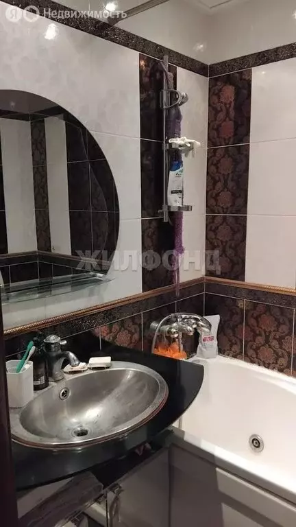 3-комнатная квартира: Тольятти, Южное шоссе, 19 (73 м) - Фото 1