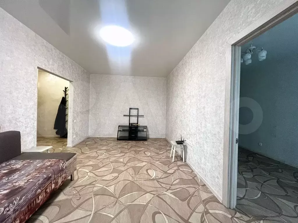 2-к. квартира, 43 м, 1/2 эт. - Фото 1