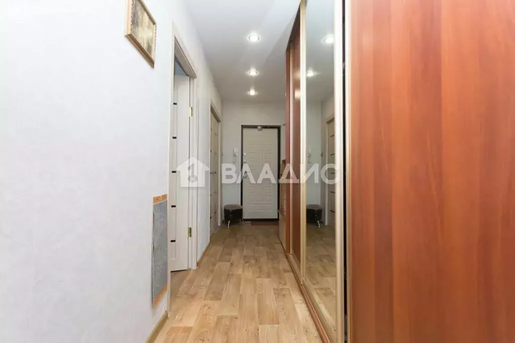 3-комнатная квартира: Благовещенск, улица Мухина, 31 (66.1 м) - Фото 0