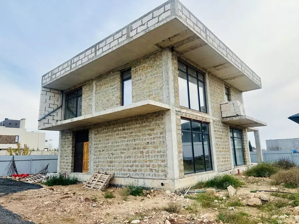 Дом в Севастополь ш. Фиолентовское, 70/47 (200 м) - Фото 2