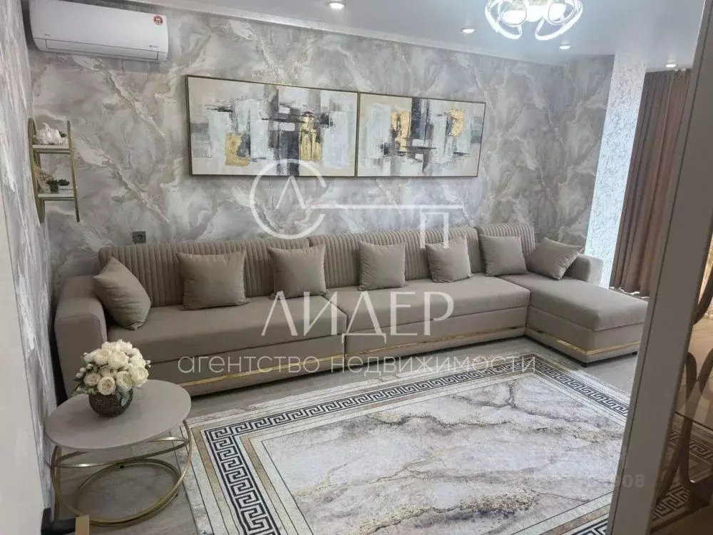 2-к кв. Краснодарский край, Сочи Новый Сочи мкр, ул. Пирогова, 6к1 ... - Фото 1