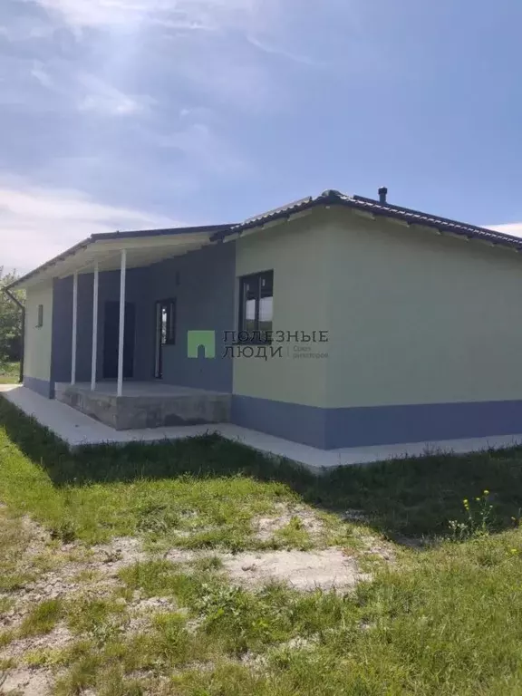 Дом в Краснодарский край, Новороссийск городской округ, Натухаевская ... - Фото 0