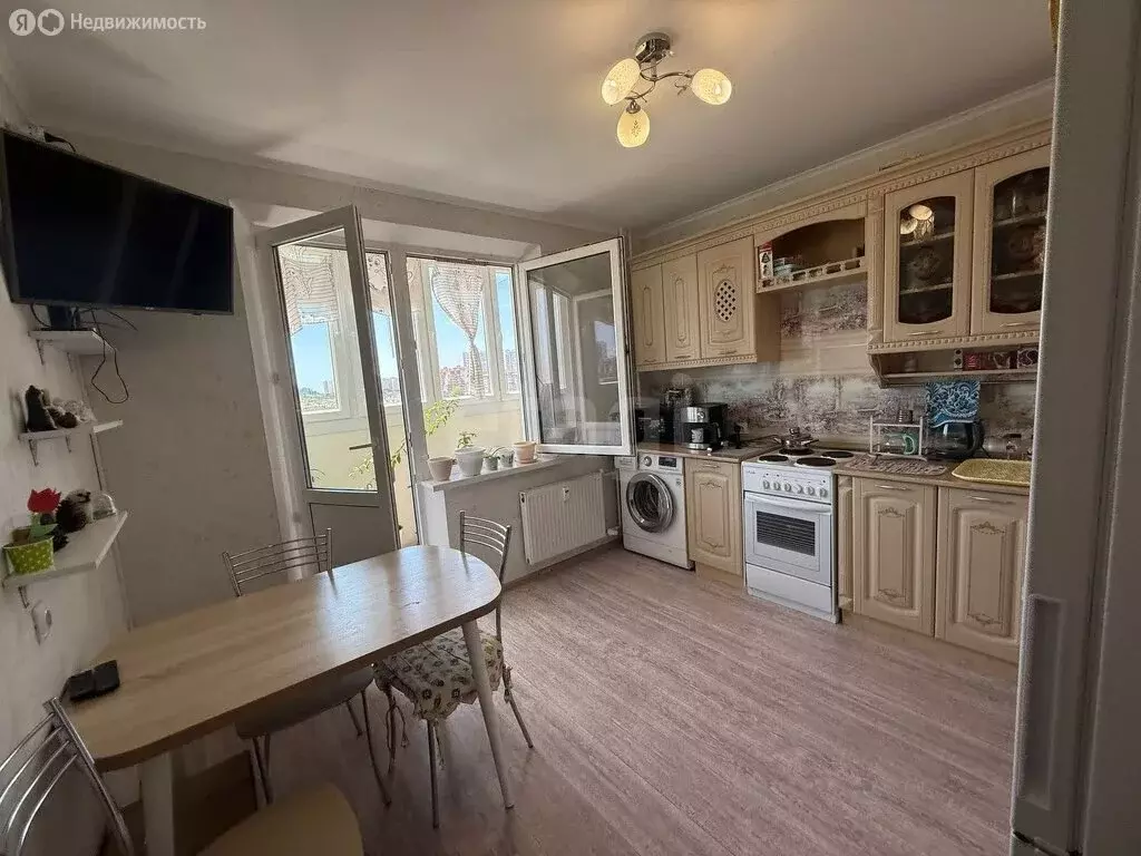 1-комнатная квартира: Анапа, улица Адмирала Пустошкина, 22с1 (40.1 м) - Фото 0
