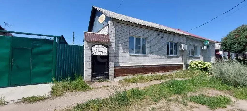 Дом в Воронежская область, Воронеж Краснознаменная ул., 212 (105 м) - Фото 1