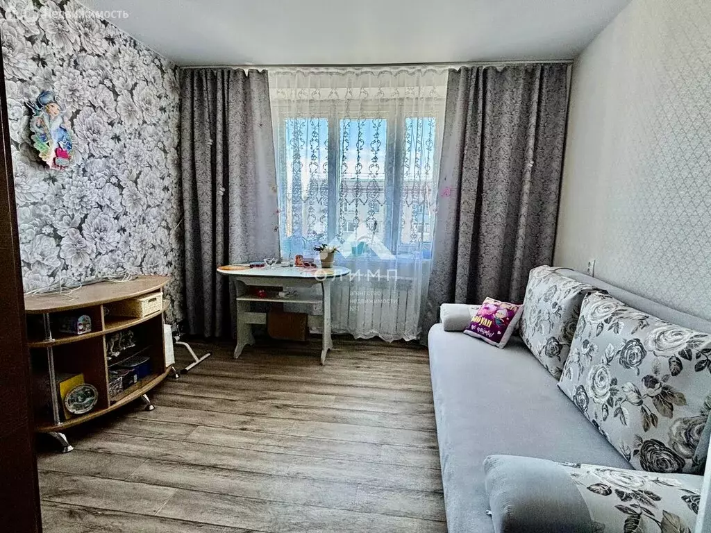 1к в 4-комнатной квартире (18 м) - Фото 1