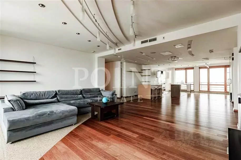 4-к кв. Москва Страстной бул., 10к1 (188.1 м) - Фото 1