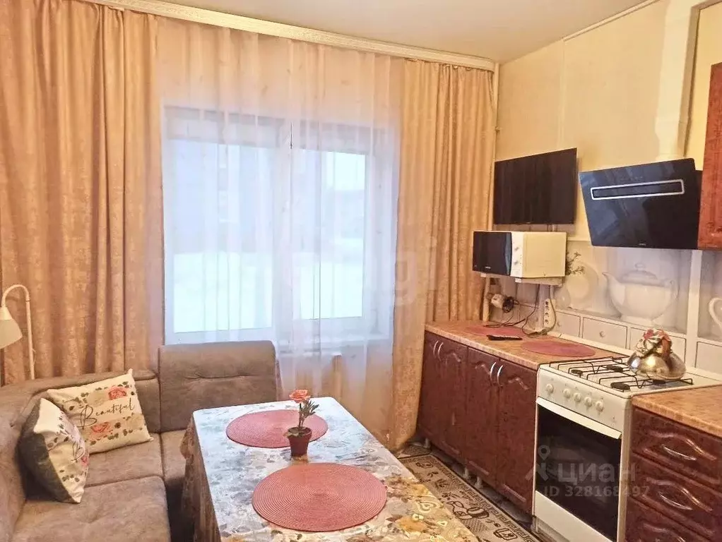 1-к кв. Ямало-Ненецкий АО, Пуровский район, Уренгой пгт, 2-й мкр 17 ... - Фото 1