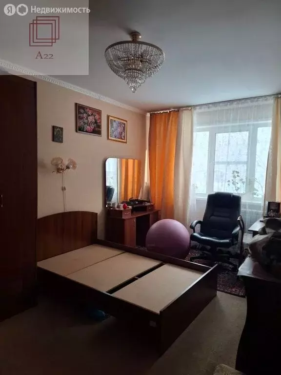 3-комнатная квартира: Барнаул, улица Антона Петрова, 164 (62 м) - Фото 1