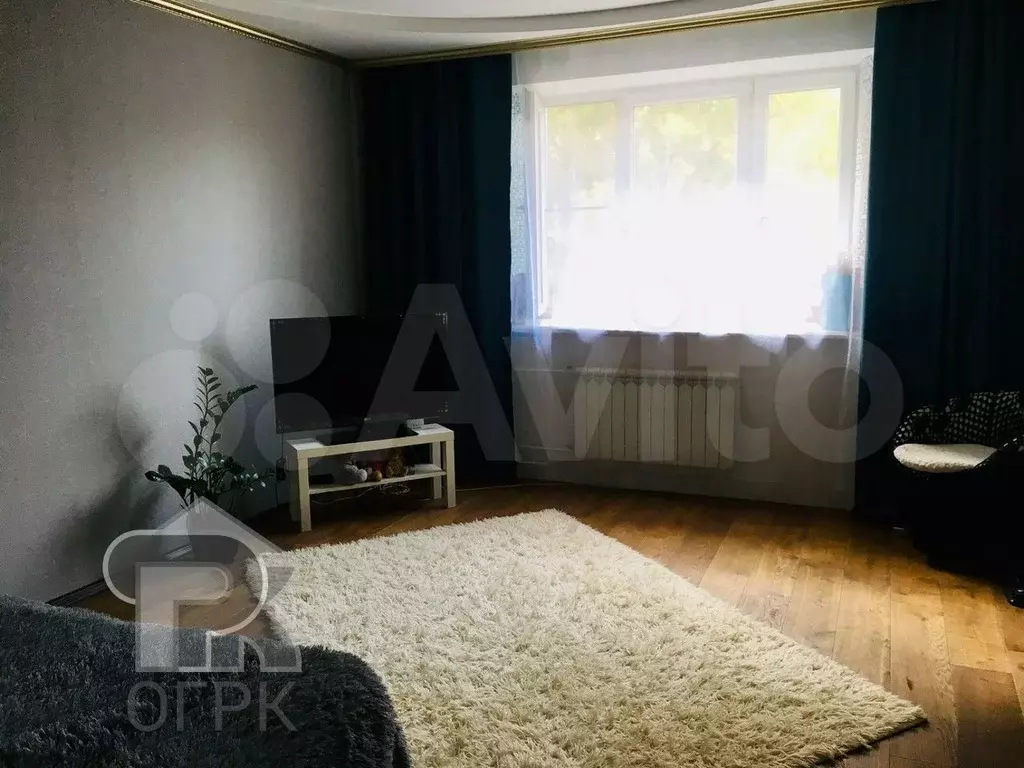 1-к. квартира, 50 м, 2/18 эт. - Фото 0