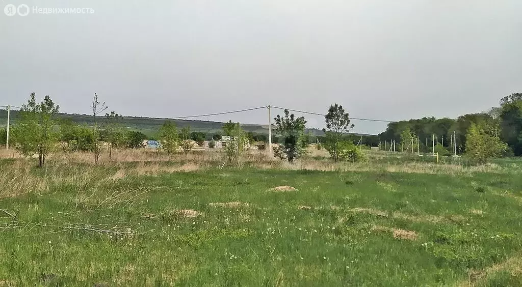 Дом в Надежда, Коллективная улица (100 м) - Фото 0