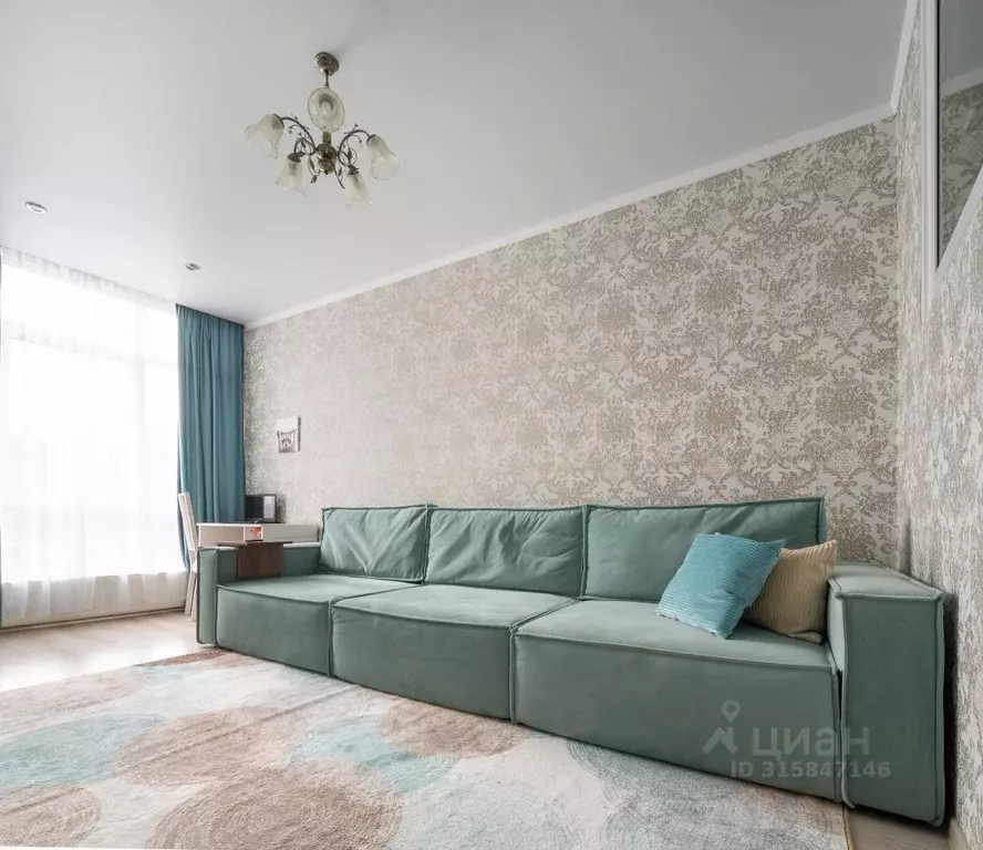 2-к кв. Краснодарский край, Сочи Светлана мкр, ул. Депутатская, 10 ... - Фото 0