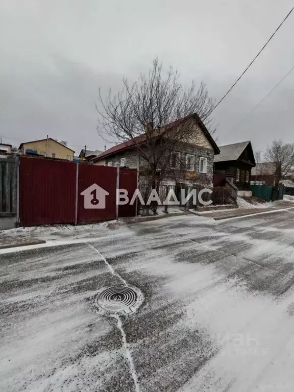 Дом в Бурятия, Улан-Удэ Лысогорская ул., 102 (68 м) - Фото 0