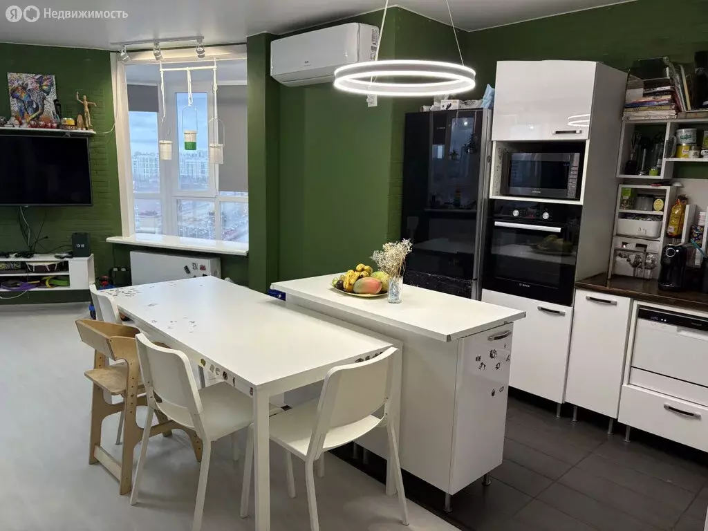 3-комнатная квартира: Екатеринбург, улица Чкалова, 241 (91.4 м) - Фото 2