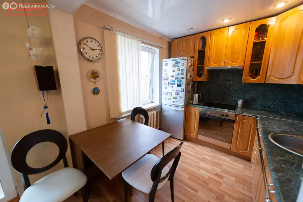 3-комнатная квартира: Петрозаводск, Октябрьский проспект, 28А (62.9 м) - Фото 1