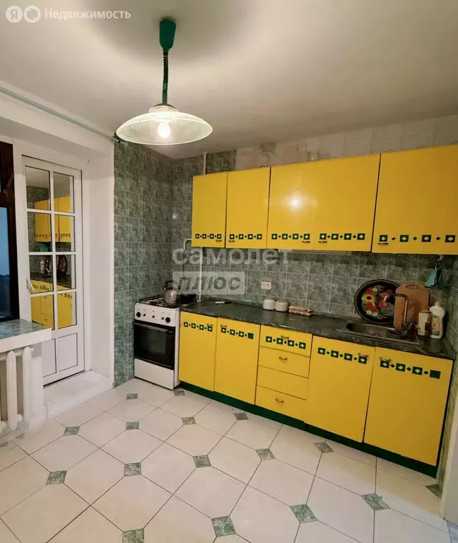 3-комнатная квартира: Нальчик, улица Пачева, 19 (75 м) - Фото 1