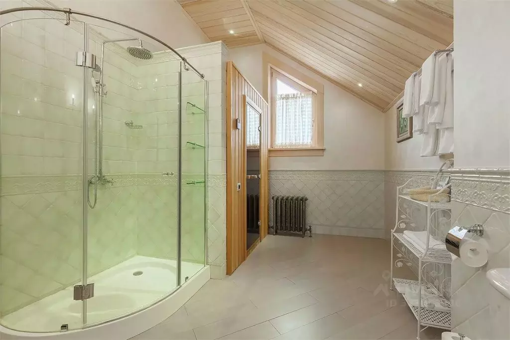 Дом в Алтай, Майминский район, с. Урлу-Аспак Лесхозная ул., 20 (265 м) - Фото 2