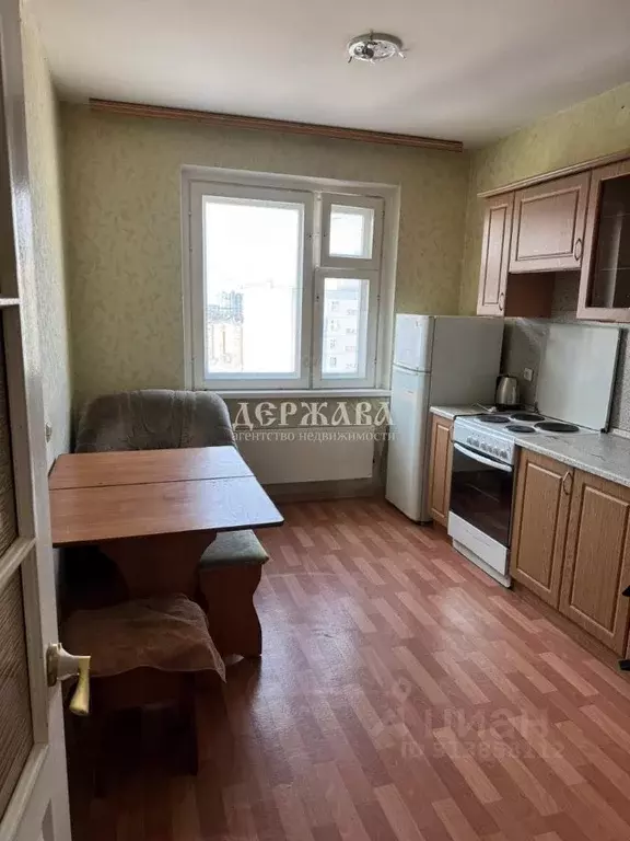 3-к кв. Белгородская область, Старый Оскол Северный мкр, 33 (63.2 м) - Фото 1