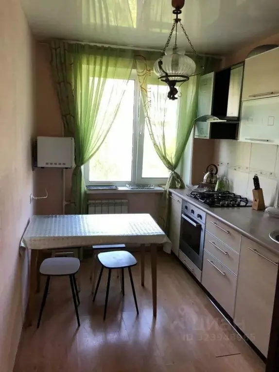 3-к кв. Самарская область, Самара Ново-Садовая ул., 22 (61.0 м) - Фото 0