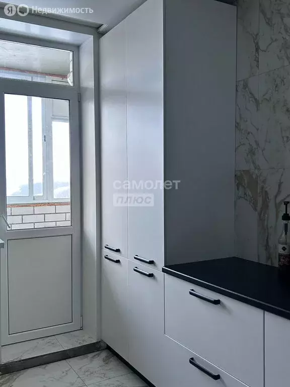 3-комнатная квартира: Курск, Северный жилой район, улица Генерала ... - Фото 2