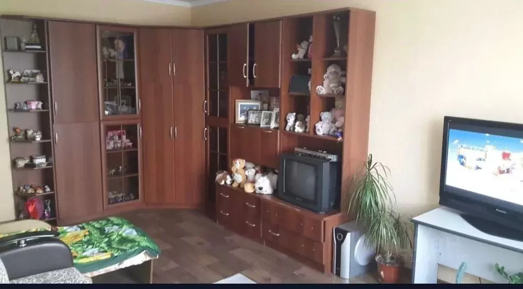 1-к кв. Белгородская область, Старый Оскол Студенческий мкр, 1/2 (40.0 ... - Фото 0