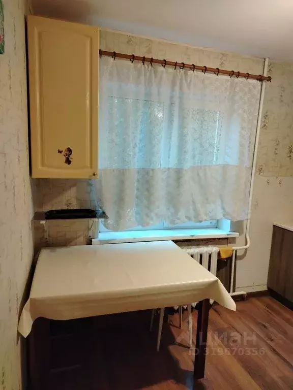 Комната Московская область, Щелково городской округ, Монино пгт ш. ... - Фото 0