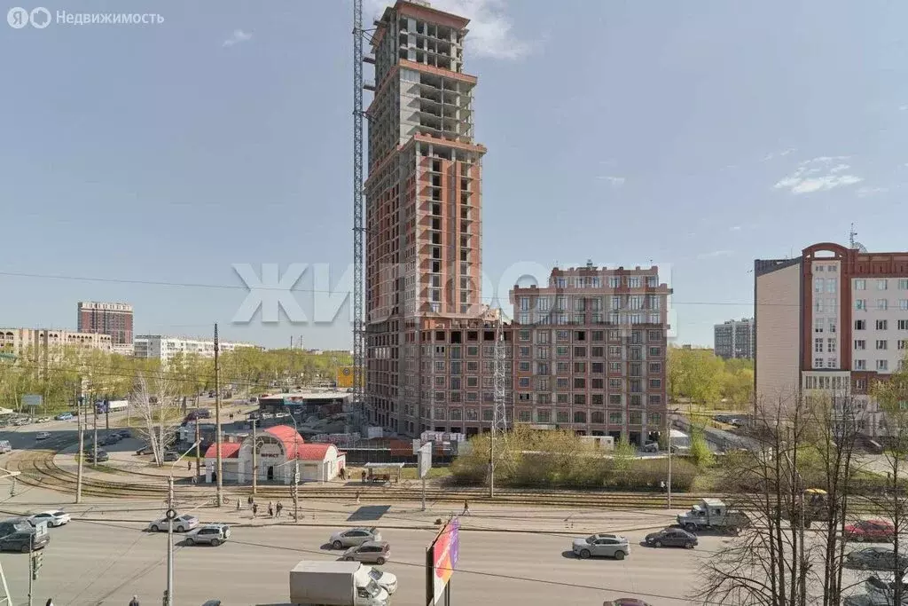 3-комнатная квартира: Томск, Красноармейская улица, 135 (71.8 м) - Фото 1