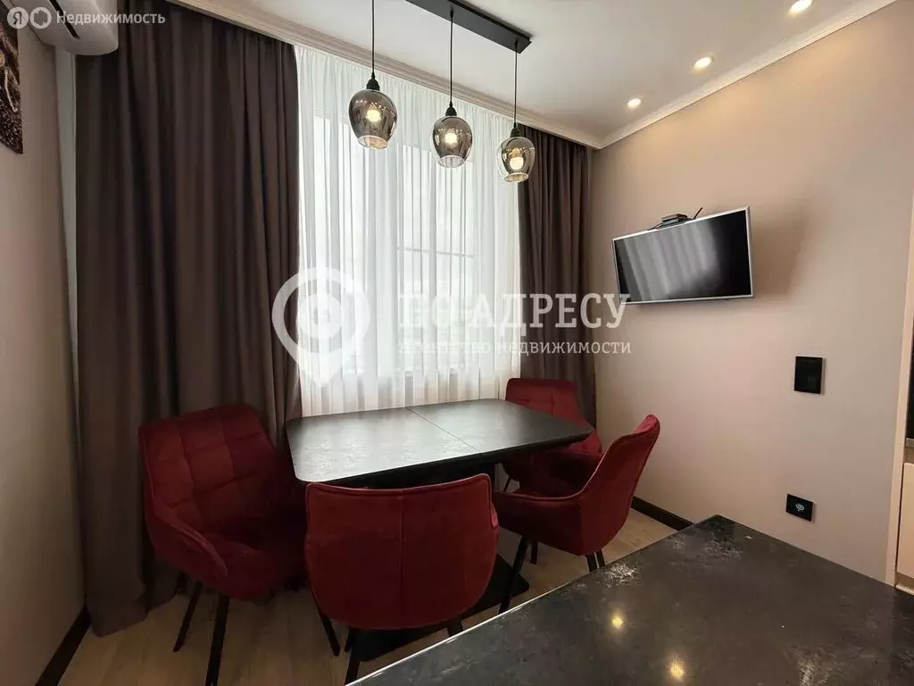3-комнатная квартира: Энгельс, улица Пушкина, 85 (82 м) - Фото 1