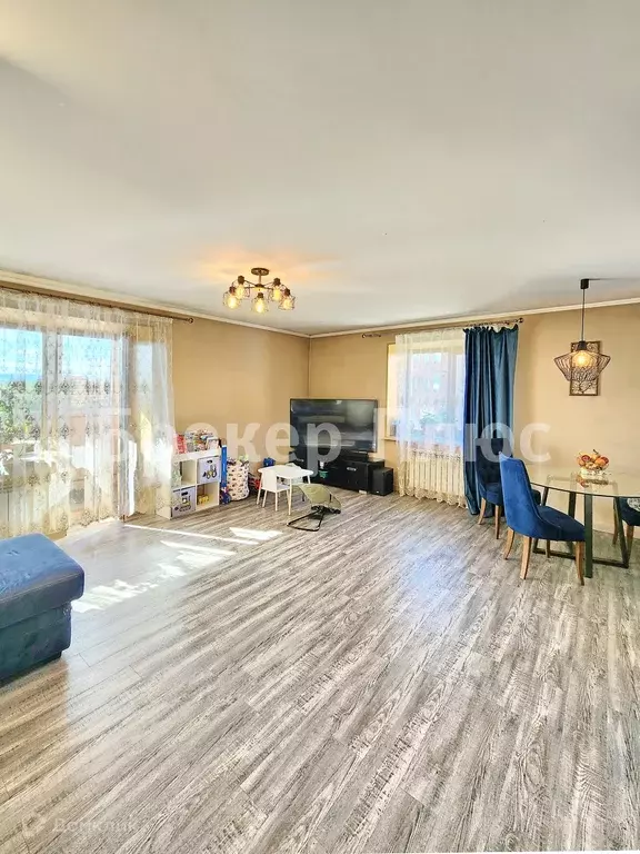 Продаётся 4-к квартира, 73.3 м - Фото 0