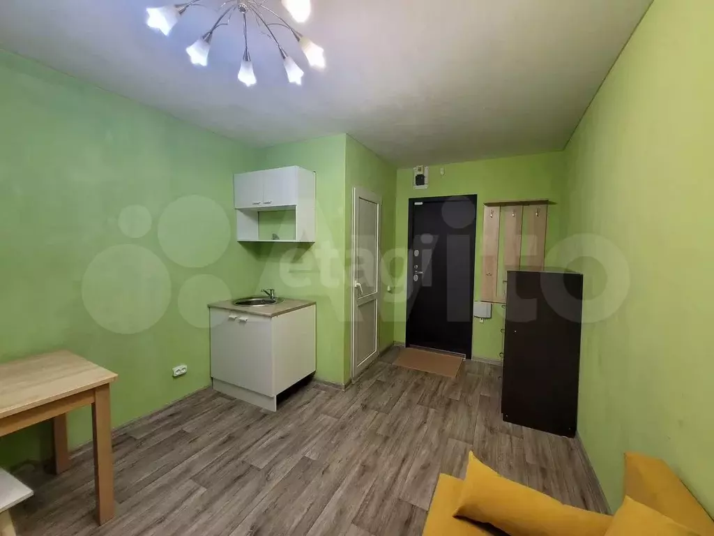 Доля в квартира-студии, 15 м, 1/5 эт. - Фото 0