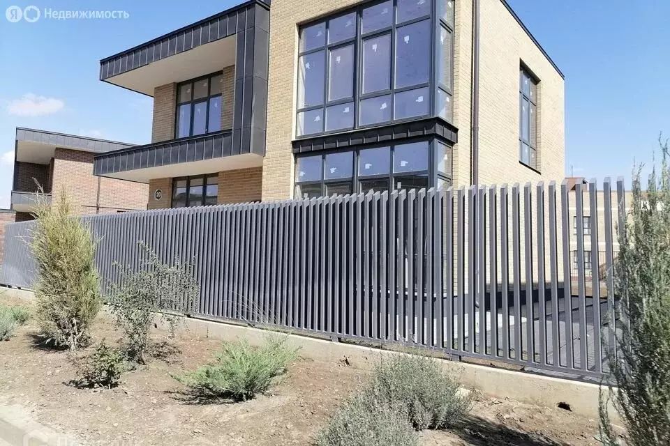 Дом в Краснодар, микрорайон Новая Елизаветка, улица имени Иосифа ... - Фото 2