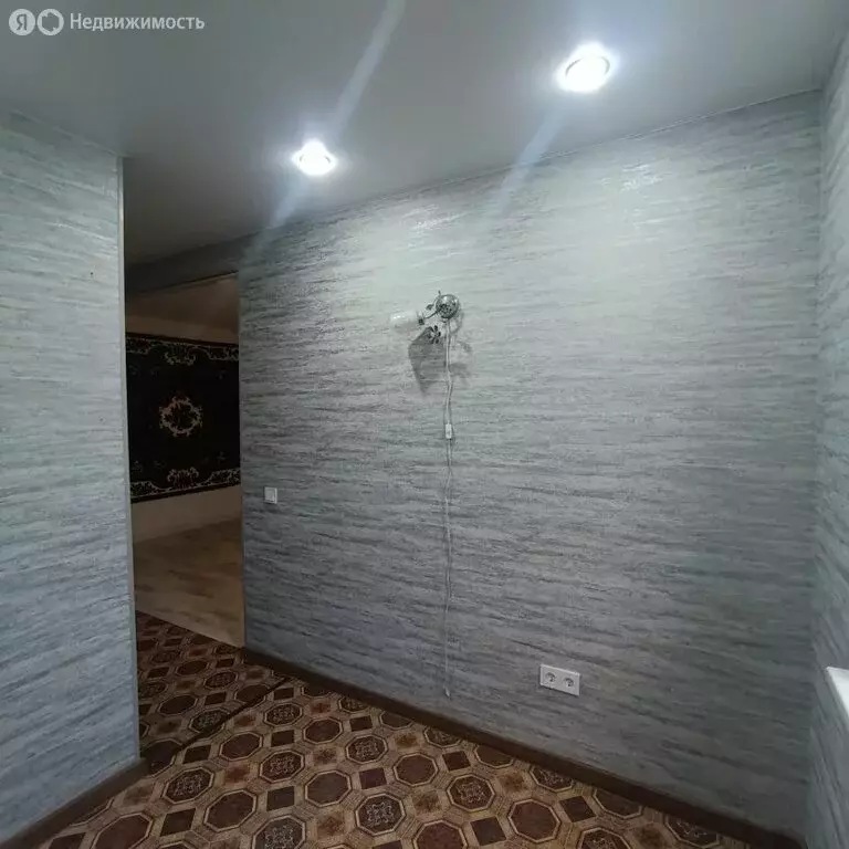 1-комнатная квартира: Курган, Краснодонская улица, 21 (32 м) - Фото 1