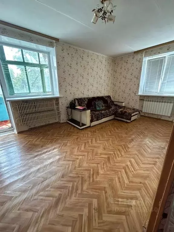 1-к кв. Белгородская область, Старый Оскол Парковый мкр, 6 (37.0 м) - Фото 0
