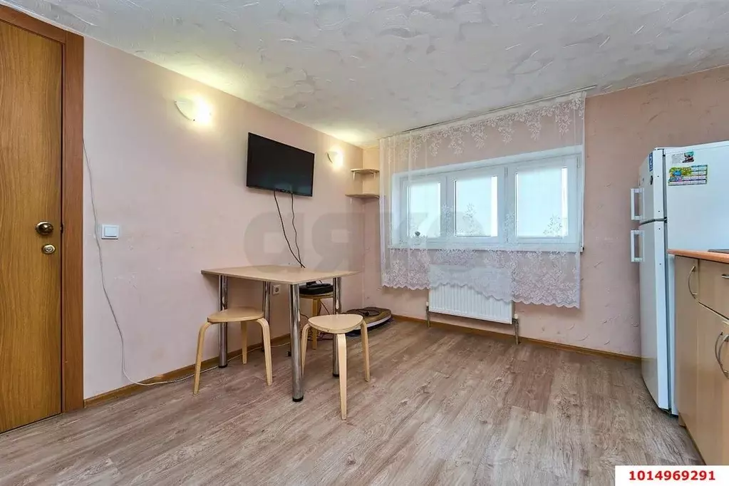 2-к кв. Краснодарский край, Краснодар Российская ул. (41.8 м) - Фото 2