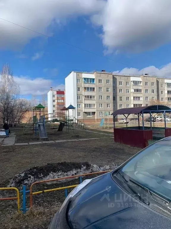 3-к кв. Красноярский край, Назарово ул. 30 лет ВЛКСМ, 25В (49.0 м) - Фото 0