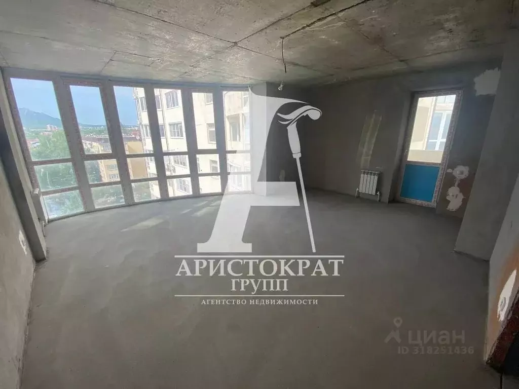 3-к кв. Ставропольский край, Пятигорск ул. Нежнова, 52к1 (109.1 м) - Фото 0