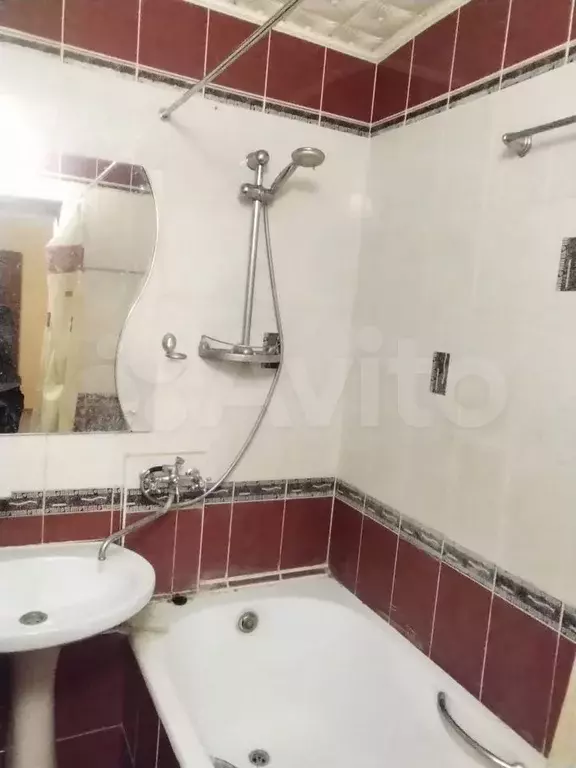 4-к. квартира, 80 м, 4/9 эт. - Фото 1