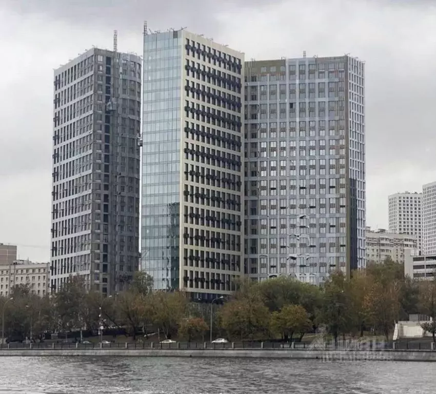 Гараж в Москва Нагатинская наб., 10А (30 м) - Фото 1
