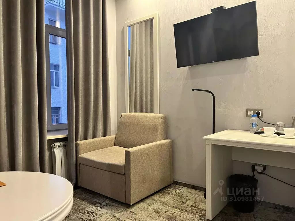 Комната Москва ул. Малая Лубянка, 16 (22.0 м) - Фото 2