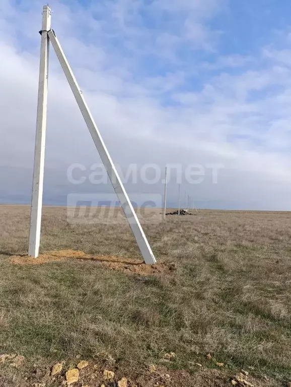 Участок в Крым, Сакский район, Суворовское с/пос, с. Великое ул. ... - Фото 2
