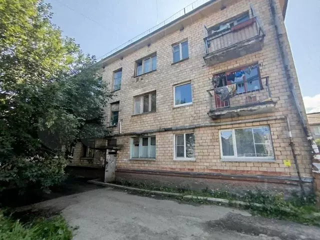 Комната 18 м в 6-к., 2/3 эт. - Фото 0