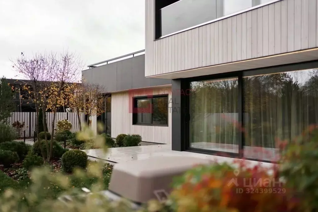 Дом в Московская область, Звенигород Одинцовский городской округ,  ... - Фото 1