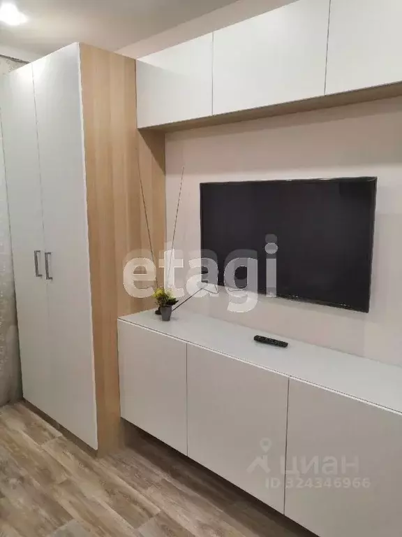 2-к кв. Ямало-Ненецкий АО, Новый Уренгой Дружба мкр, 4/2 (35.0 м) - Фото 1