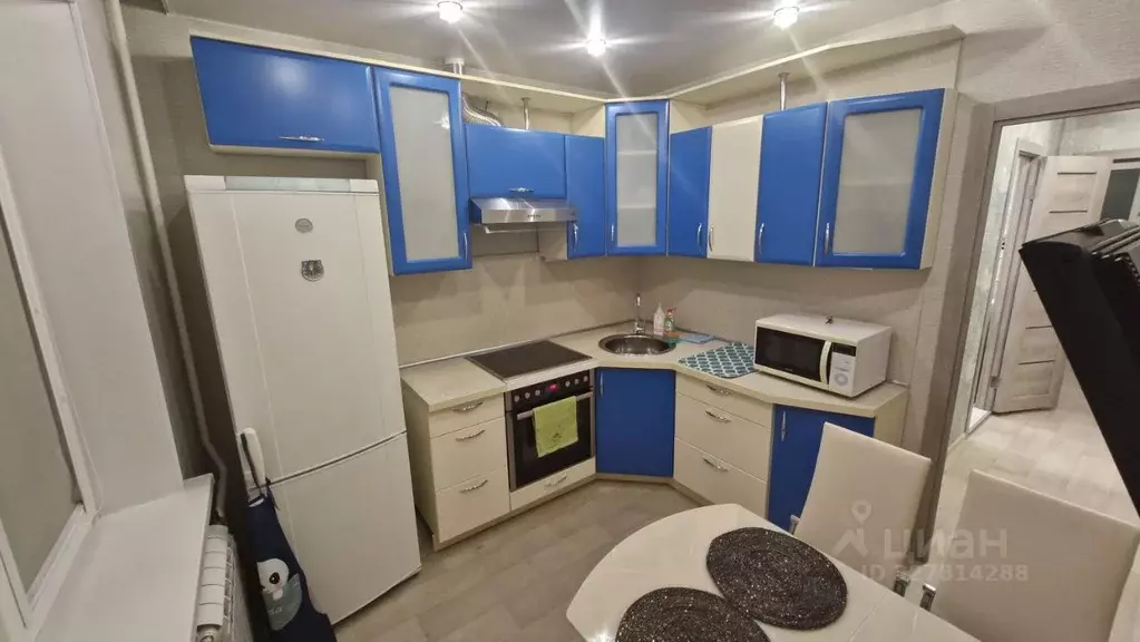 3-к кв. Кемеровская область, Новокузнецк ул. Грдины, 29 (65.4 м) - Фото 1