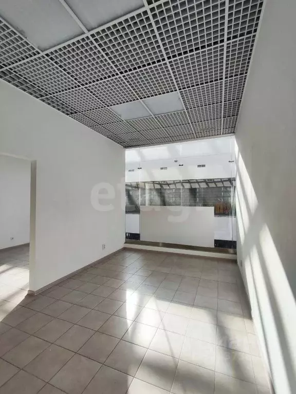 Офис в Коми, Сыктывкар Коммунистическая ул., 50 (30 м) - Фото 1