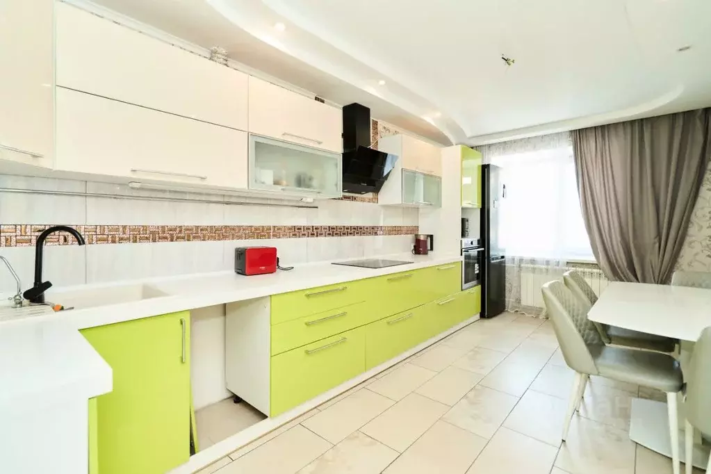 3-к кв. Томская область, Томск ул. Набережная Озера, 22 (119.5 м) - Фото 2