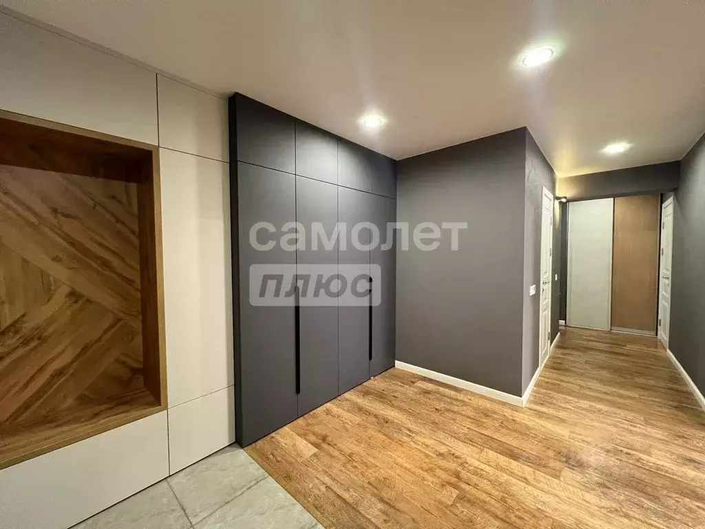 3-к кв. Удмуртия, Ижевск ул. Баранова, 94А (77.5 м) - Фото 1
