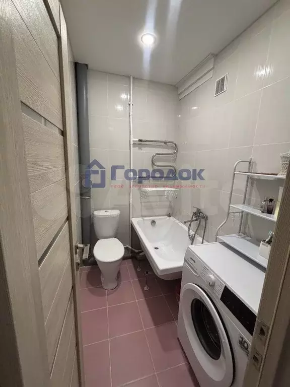 1-к. квартира, 37 м, 2/2 эт. - Фото 0